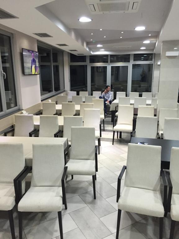 M-Club Hotel Budva Extérieur photo
