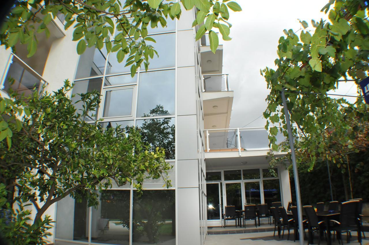 M-Club Hotel Budva Extérieur photo